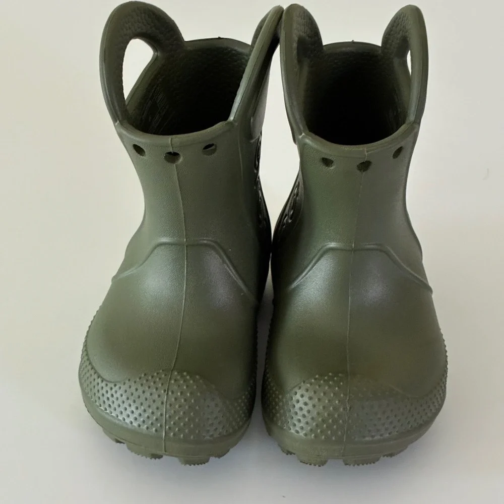 Crocs Kids Size C4 Handle It Rain Boots Army Green Waterproof Pull On 211056
